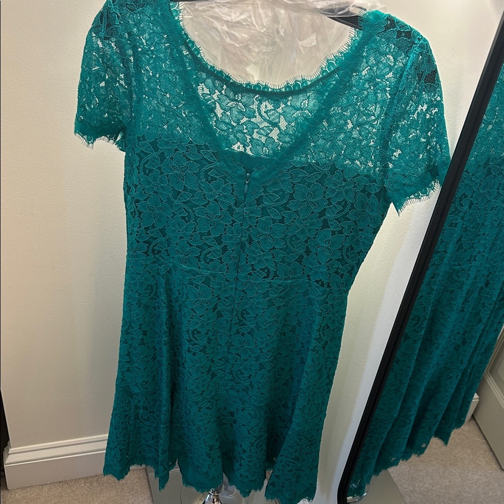 Elegant Teal Lace Women’s Dress